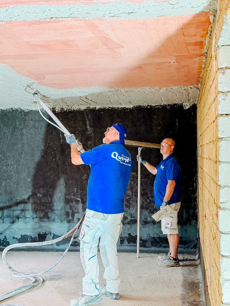 Innenausbau durch die Quint Verputz & Trockenbau GmbH